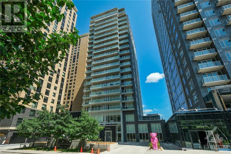 111 Champagne Avenue S Unit#306