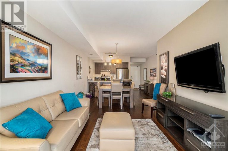 26777464/120-prestige-circle-unit417/chatelaine-village/ottawa/ontario/K4A1B4_5