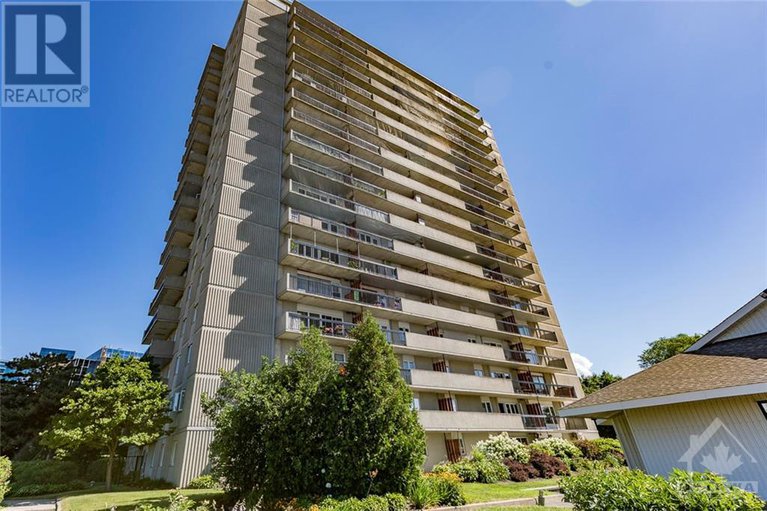 26897374/158a-mcarthur-avenue-unit105/vanier/ottawa/ontario/K1L7E7_26