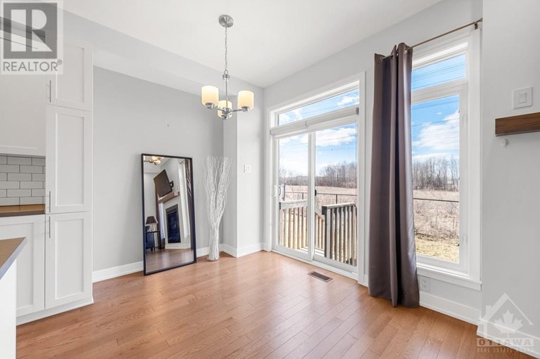 26688694/653-putney-crescent/westwood-stittsville/ottawa/ontario/K2S2N7_13