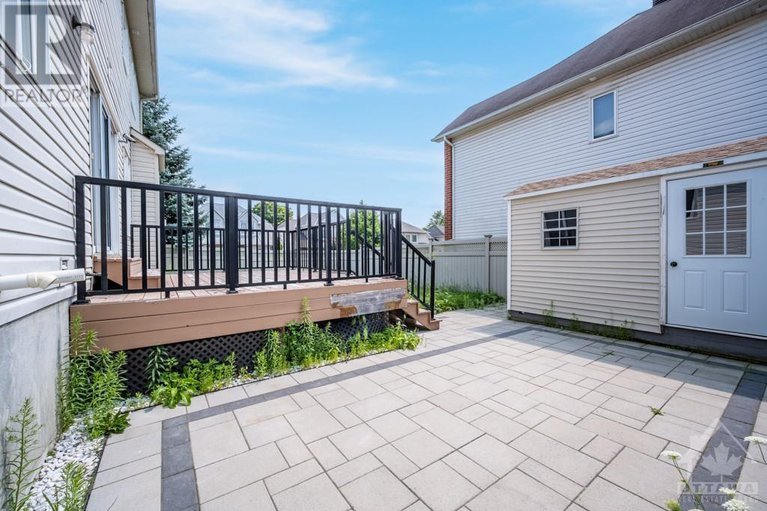 27237513/1820-appleford-street/beacon-hill-south/ottawa/ontario/K1J1K2_19