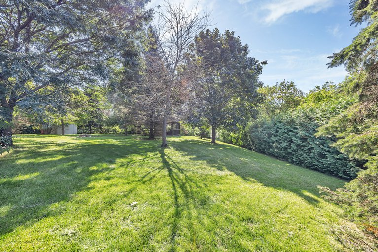 1407861/193-hidden-lake-crescent/carp/ottawa/ontario/K0A1L0_66