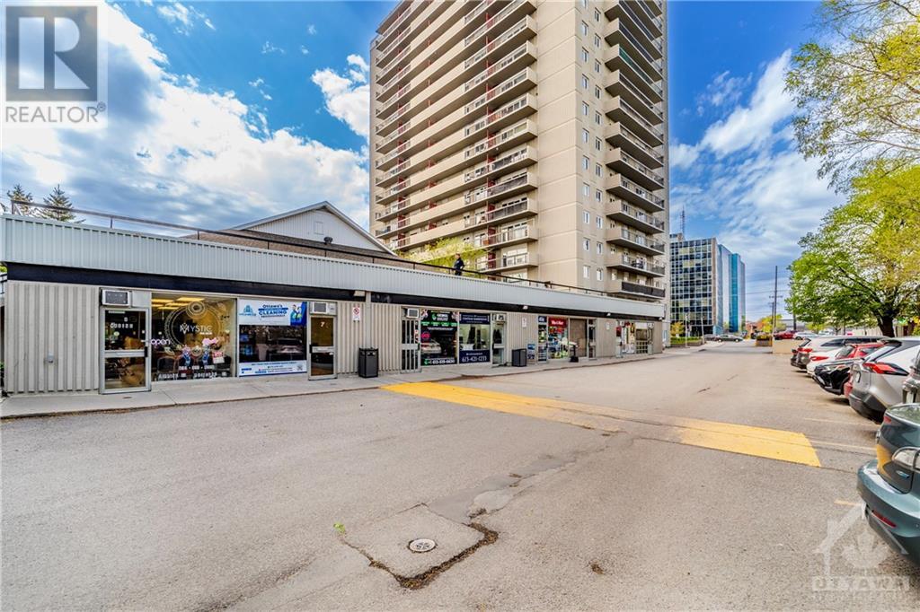 158a Mcarthur Avenue Unit#105