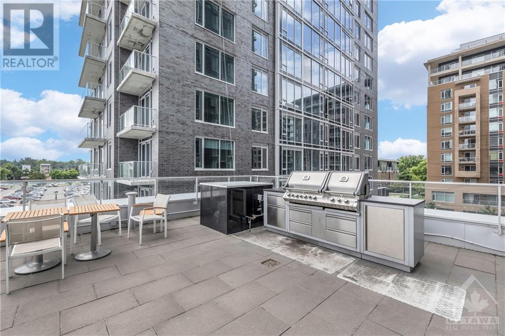 111 Champagne Avenue S Unit#608