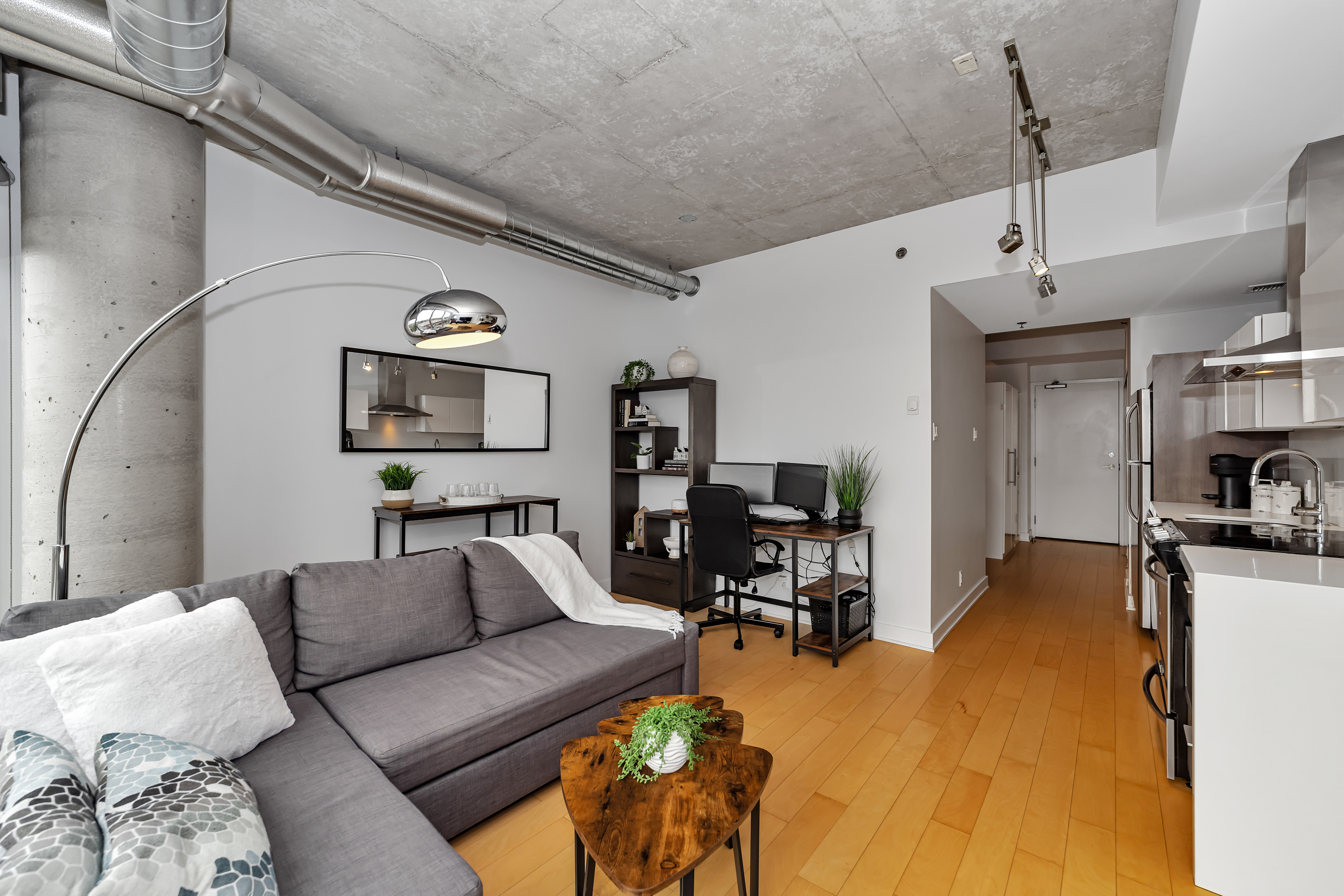 360 Mcleod Street, Unit 608