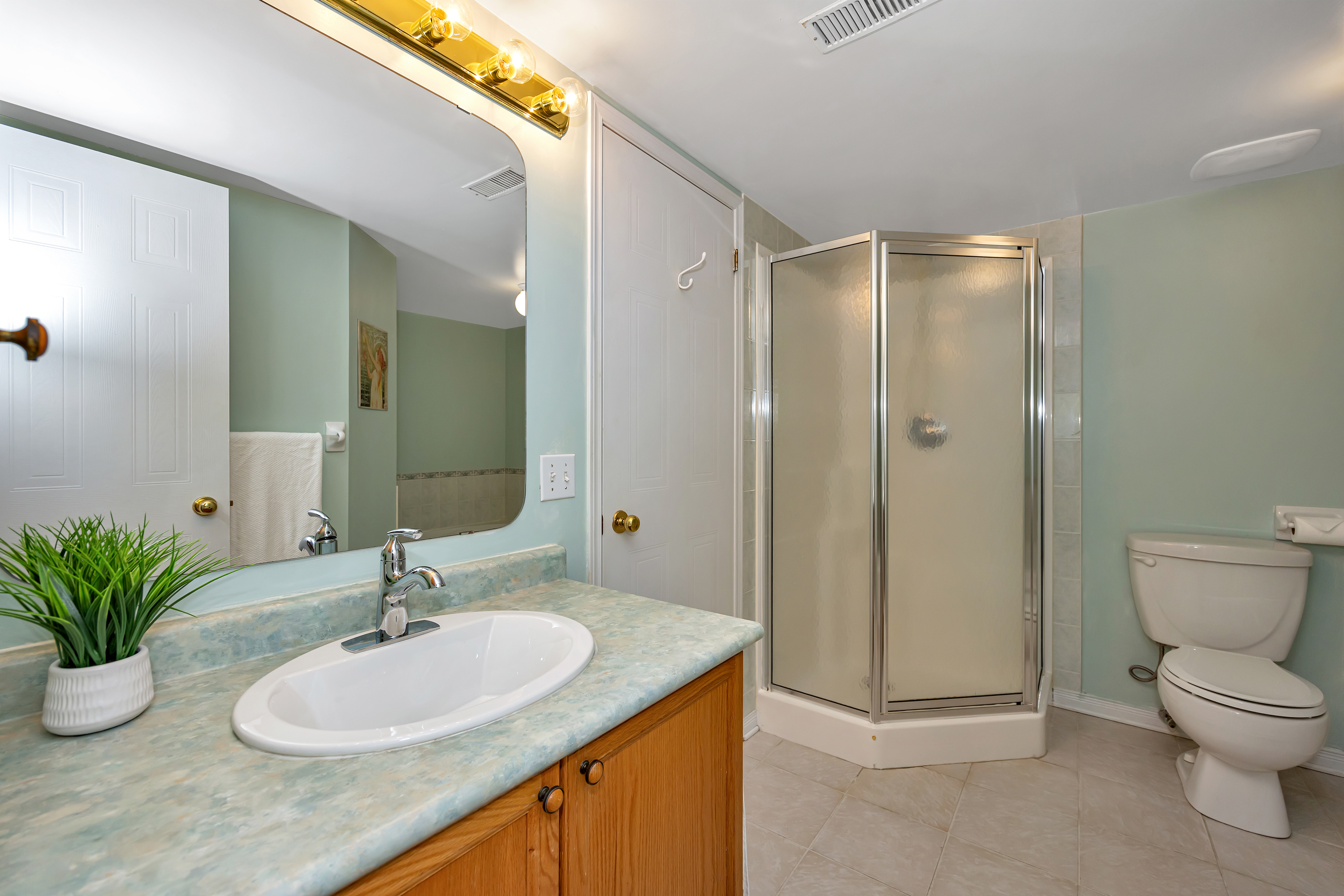 1701 Blohm Drive, Unit 14