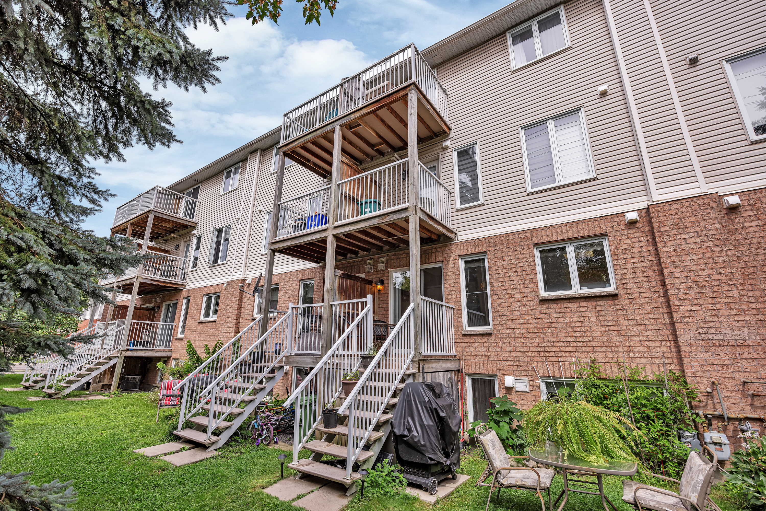 1701 Blohm Drive, Unit 14